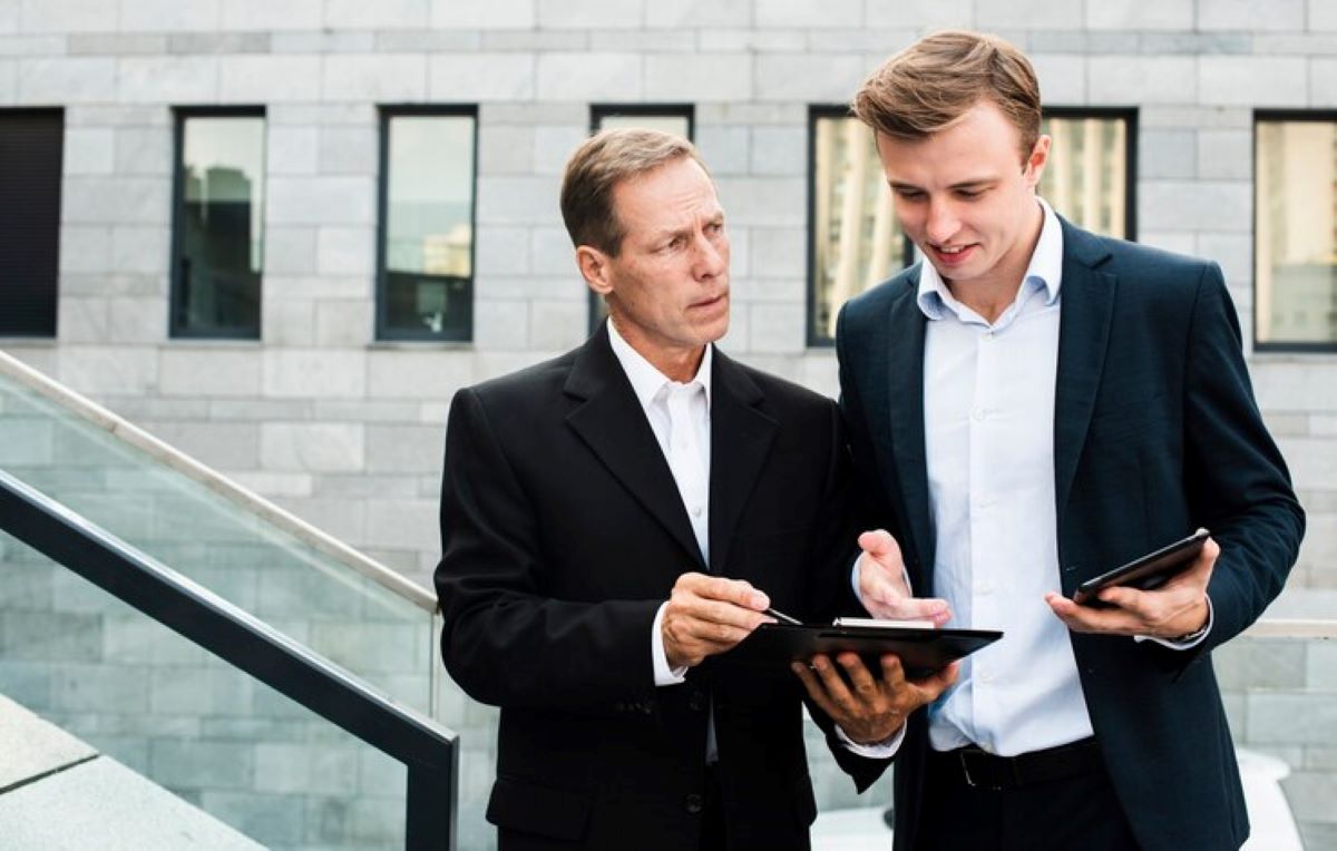 commercial lawyers